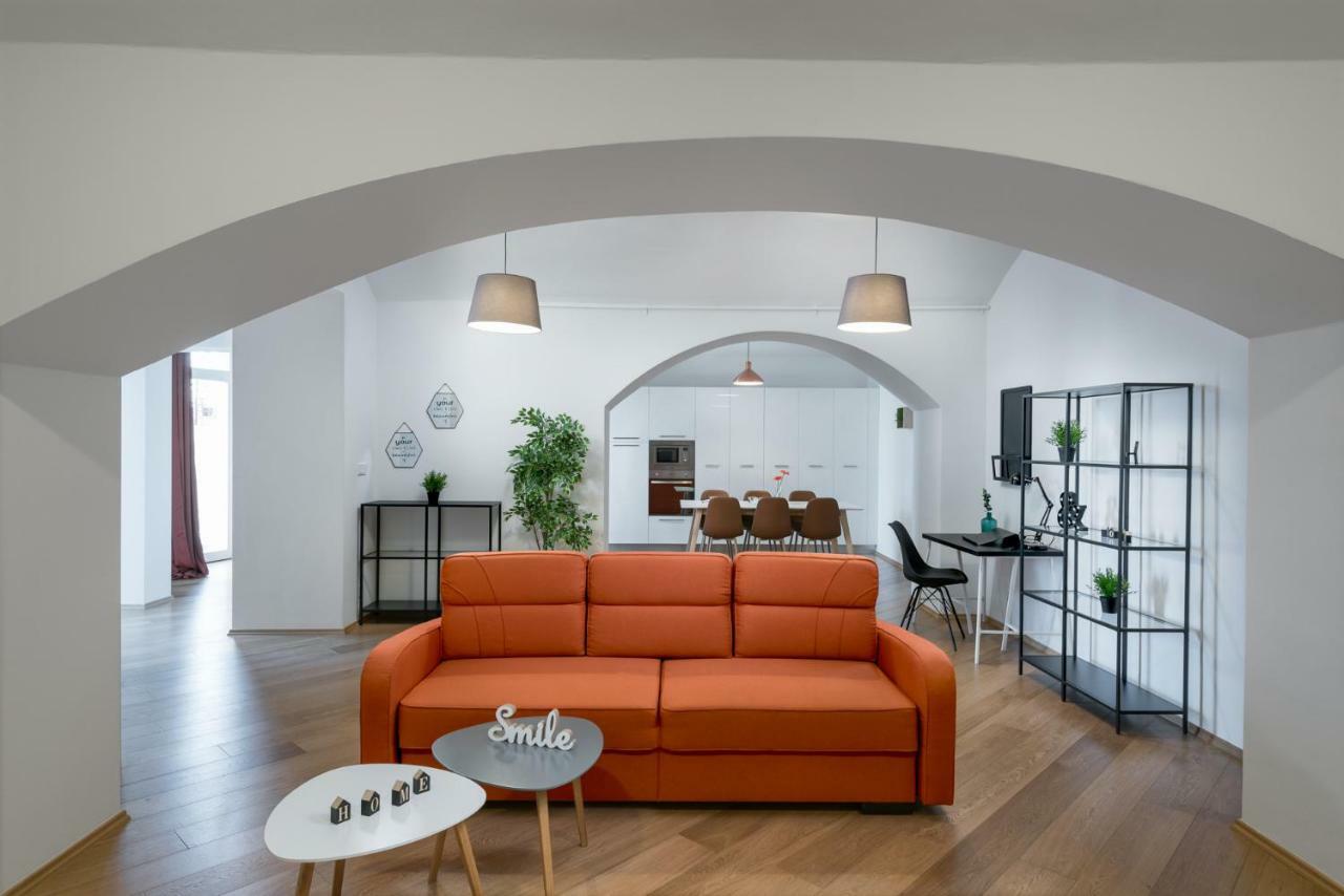 Rehorova Apartments プラハ エクステリア 写真